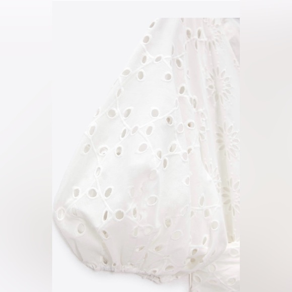 Zara Bloggers Fav Oyster White Belted Embroidered Tiered V-Neck Midi Dress Sz M - Picture 6 of 17